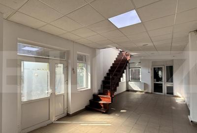 Spa?iu birouri P + E + M, 308 mp utili, zona Medicina Veche - 2