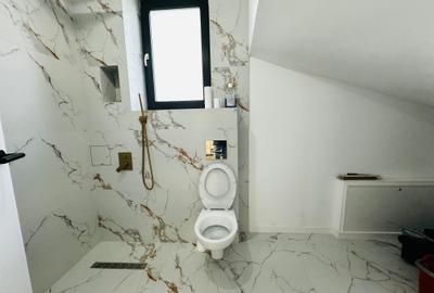 Casă modernă de vânzare  – 5 Camere, 4 Băi, Teren 800 mp, Piscină Încălzită - 31