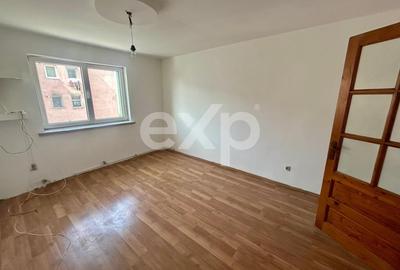 Apartament cu 2 camere semidecomandat în Bartolomeu - 3