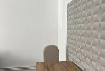 Apartament cu 3 camere decomandat în Exterior Vest - 10