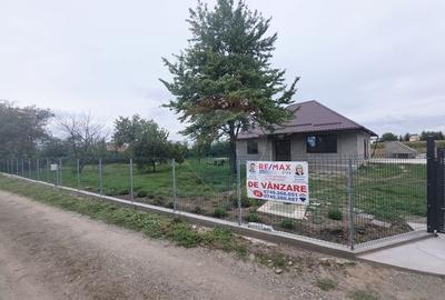 Casă individuală cu 4 camere cu Teren 6110 Mp în Girov - 38