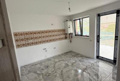 Casă individuală cu 4 camere cu Canalizare în Tomești - 3