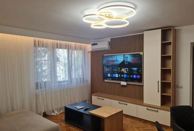 Apartament cu 4 camere semidecomandat în Central - 4