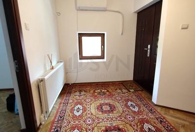 Apartament cu 3 camere decomandat în Capitale - 14