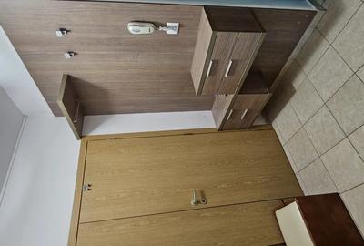 Propietar inchiriez garsoniera situata in cartier ANL Brancu?i - 2