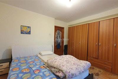 Apartament cu 3 camere decomandat în Obcini - 8