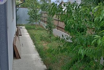 Casă cu 3 camere cu Teren 200 Mp în Central - 2