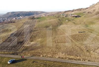 Teren de 5780 mp, în Chinteni