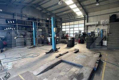 Spațiu comercial, de 390 mp, în Central - 2