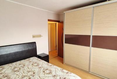 Apartament cu 2 camere decomandat în Km 5 - 8