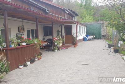 Casă în Central - 4