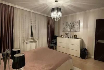 Apartament cu 3 camere decomandat în Giulești