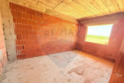 Casa / Vila individuala de vanzare | La rosu | Dragomir... - 10