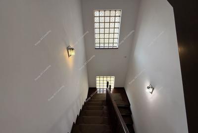 Casa individuala 7 camere 4 Bai | 764 mp Teren | Zona Planetelor Giroc - 21