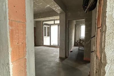 Apartament cu 3 camere decomandat în Central - 9