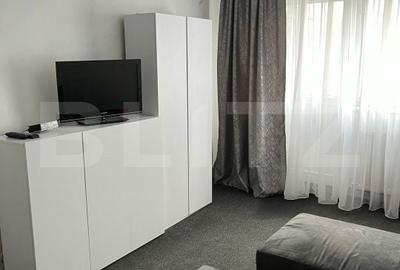 Apartament cu 2 camere decomandat în Plopilor - 2