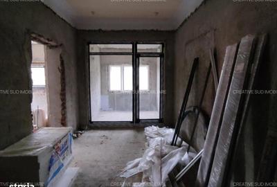 Casă cu 10 camere cu Canalizare în Furnica - 12