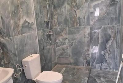 Casă cu Teren 500 Mp în Cetate