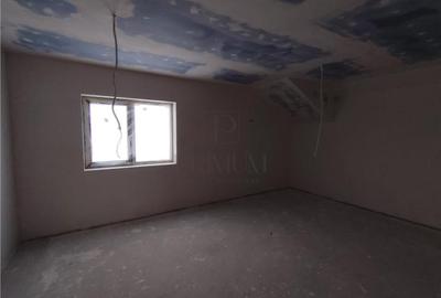 Duplex cu 4 camere cu Canalizare în Moșnița Veche - 6