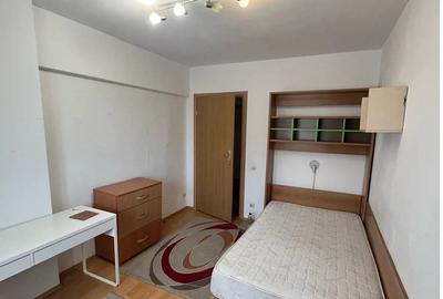 3 camere cu boiler si parcare Vacaresti parc Lumea copiilor - 2