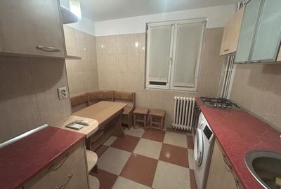 Apartament cu 3 camere decomandat, mobilat în Giurgiului - 4