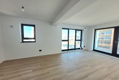 Apartament cu 2 camere decomandat în Tractorul - 4