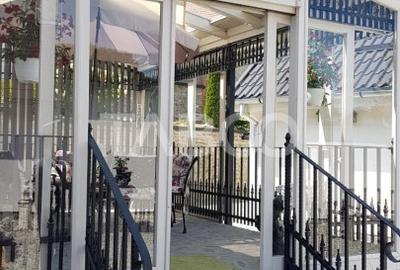 Casa 7 camere 6 bai terase teren 1180mp aproape de Castel si Poveste - 32