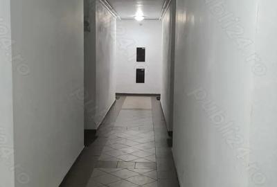 Garsonieră semidecomandată în Central - 1