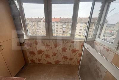 Apartament cu 2 camere decomandat în Central - 3