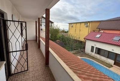 Casă cu 8 camere cu Teren 500 Mp în Central - 2