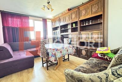 Apartament cu 3 camere decomandat, mobilat în Dâmbovița
