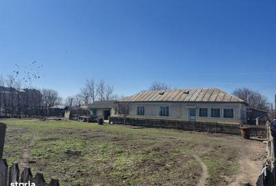 Casă cu 4 camere cu Teren 1150 Mp în Central - 4