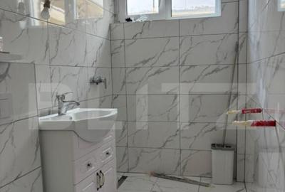 Apartament cu 2 camere decomandat în Lipovei