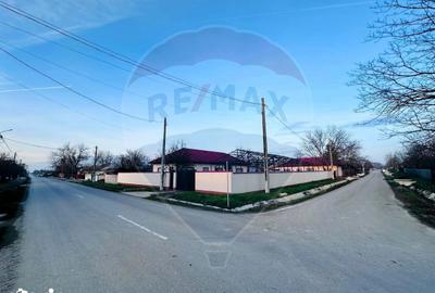 Casă cu 3 camere cu Teren 698 Mp în Sohatu - 2