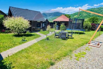 Casa / Vila cu 5 camere de vanzare - 3