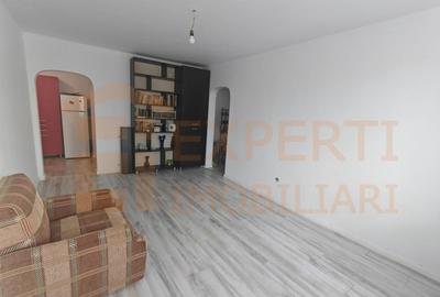 Apartament cu 3 camere circular în Far - 10