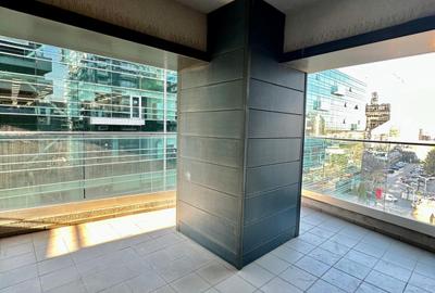 Apartament cu 3 camere decomandat în Barbu Văcărescu