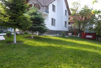 Casă cu 4 camere în Vălenii de Munte - 4