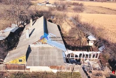 Casă individuală cu 2 camere cu Teren 2040 Mp în Unghi - 1