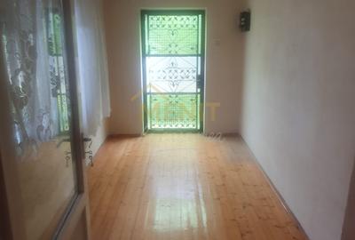 Casă individuală cu 4 camere cu Teren 1280 Mp în Băicoi - 3