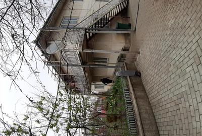 Casă cu 6 camere cu Teren 400 Mp în Pașcani - 1