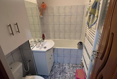 De vânzare – Apartament 3 camere, semi confort I - 5