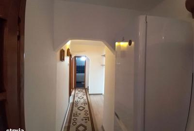 Apartament cu 3 camere decomandat în Sfântu Ilie - 1
