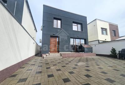 Casă individuală cu 4 camere cu Canalizare în Exterior Nord