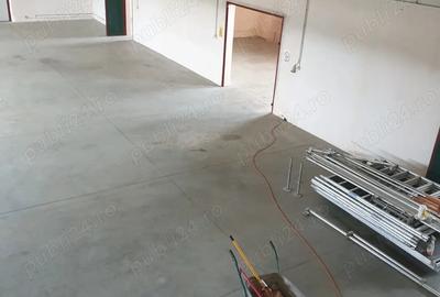 Spațiu comercial, de 700 mp, în Central - 6