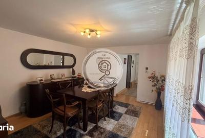 Casă cu 5 camere cu Teren 562 Mp în Hălchiu - 6