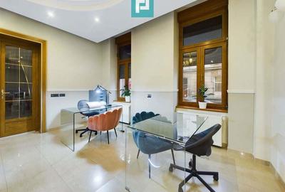 Post manichiura in salon Ultracentral - 1