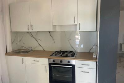 Apartament cu 2 camere semidecomandat în Central - 1