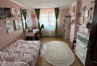 Casă cu 4 camere în Burdujeni