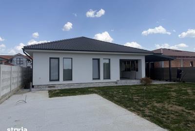 Casă cu 5 camere cu Teren 600 Mp în Bercu Roșu - 8